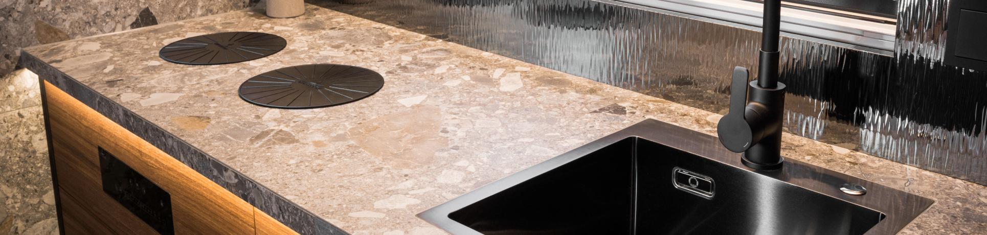 Invisacook fits perfectly into the modern kitchen